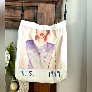 Taylor Swift 1989 Canvas Tote